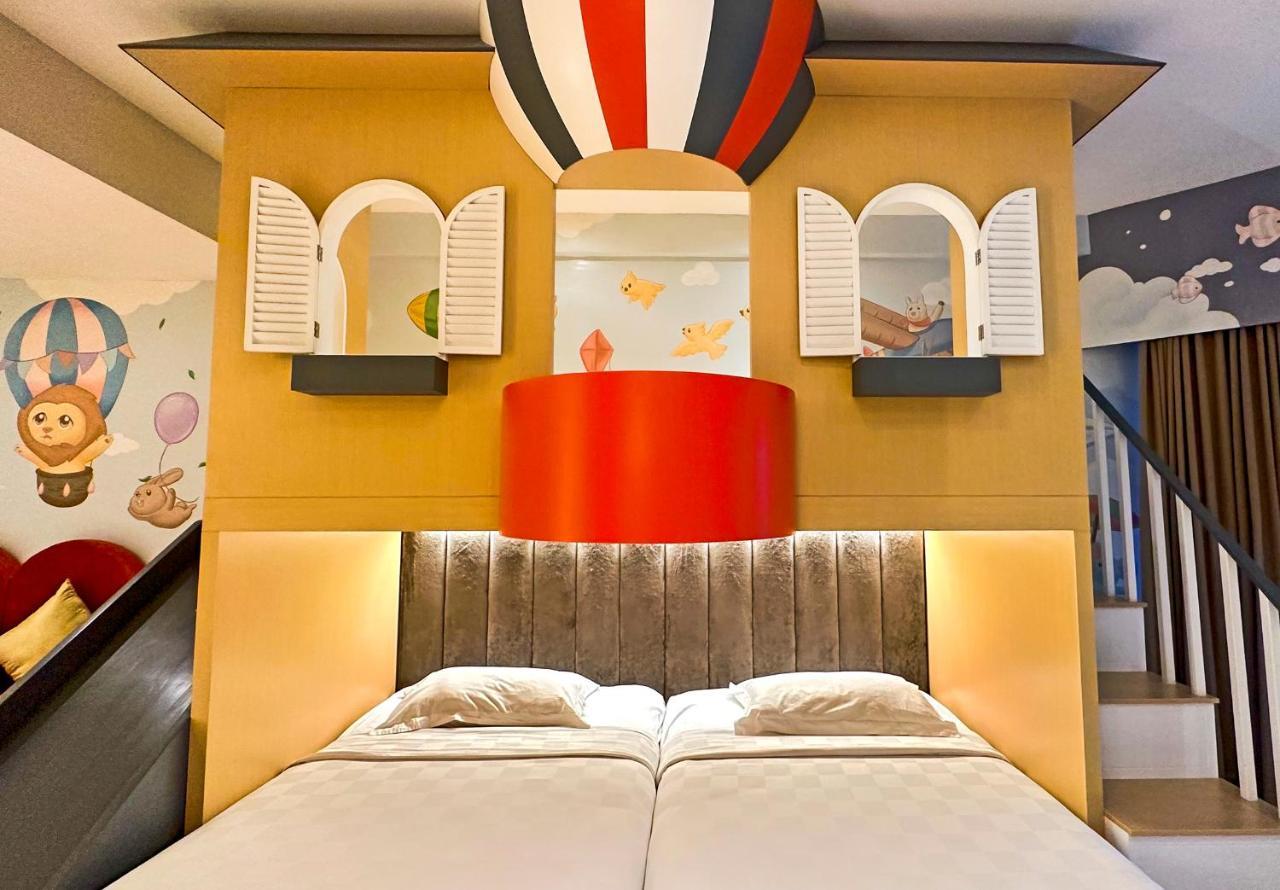 Kamar Keluarga Thematic
